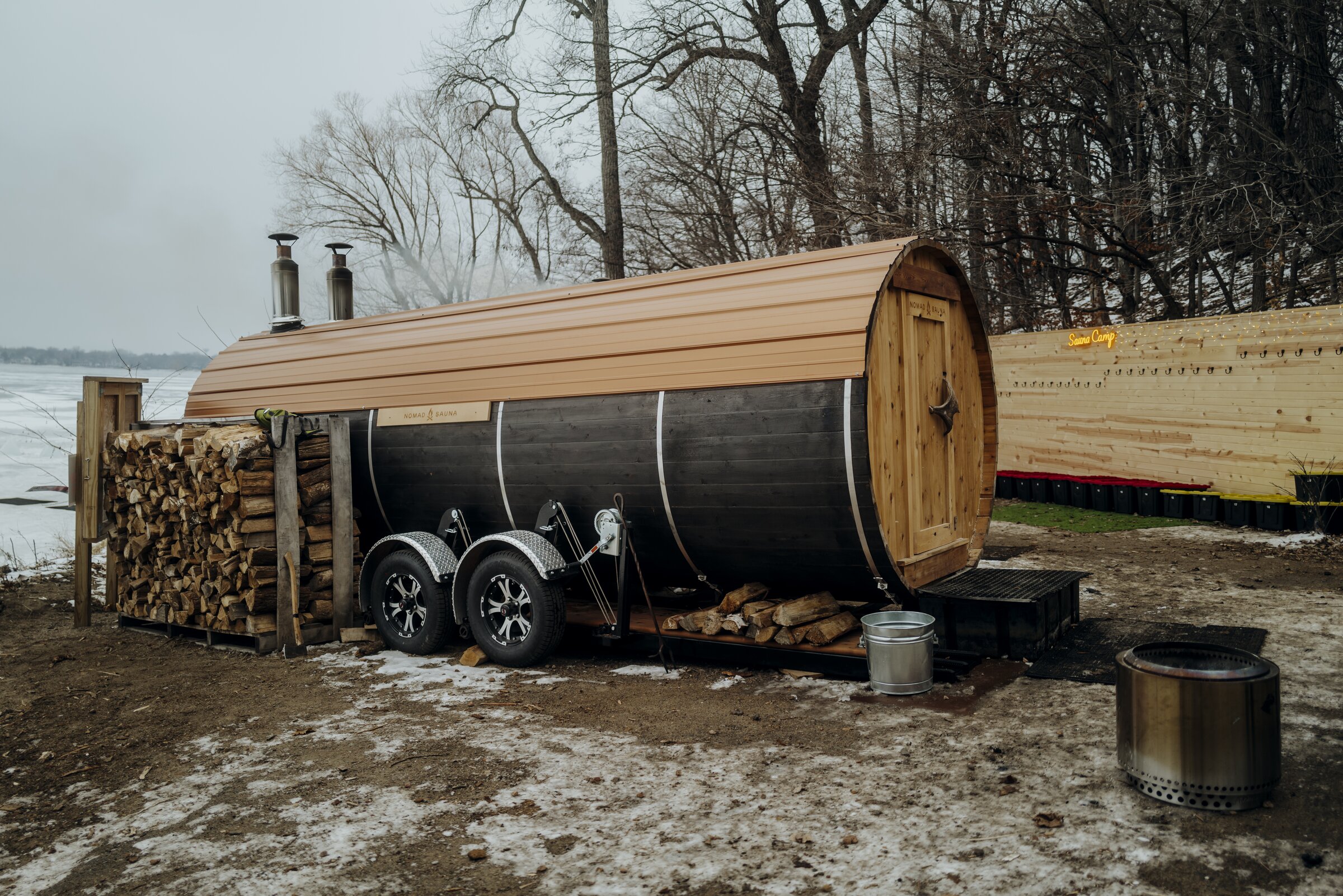 How to Build a Mobile Sauna Community: Per-Seat Sessions on the Water