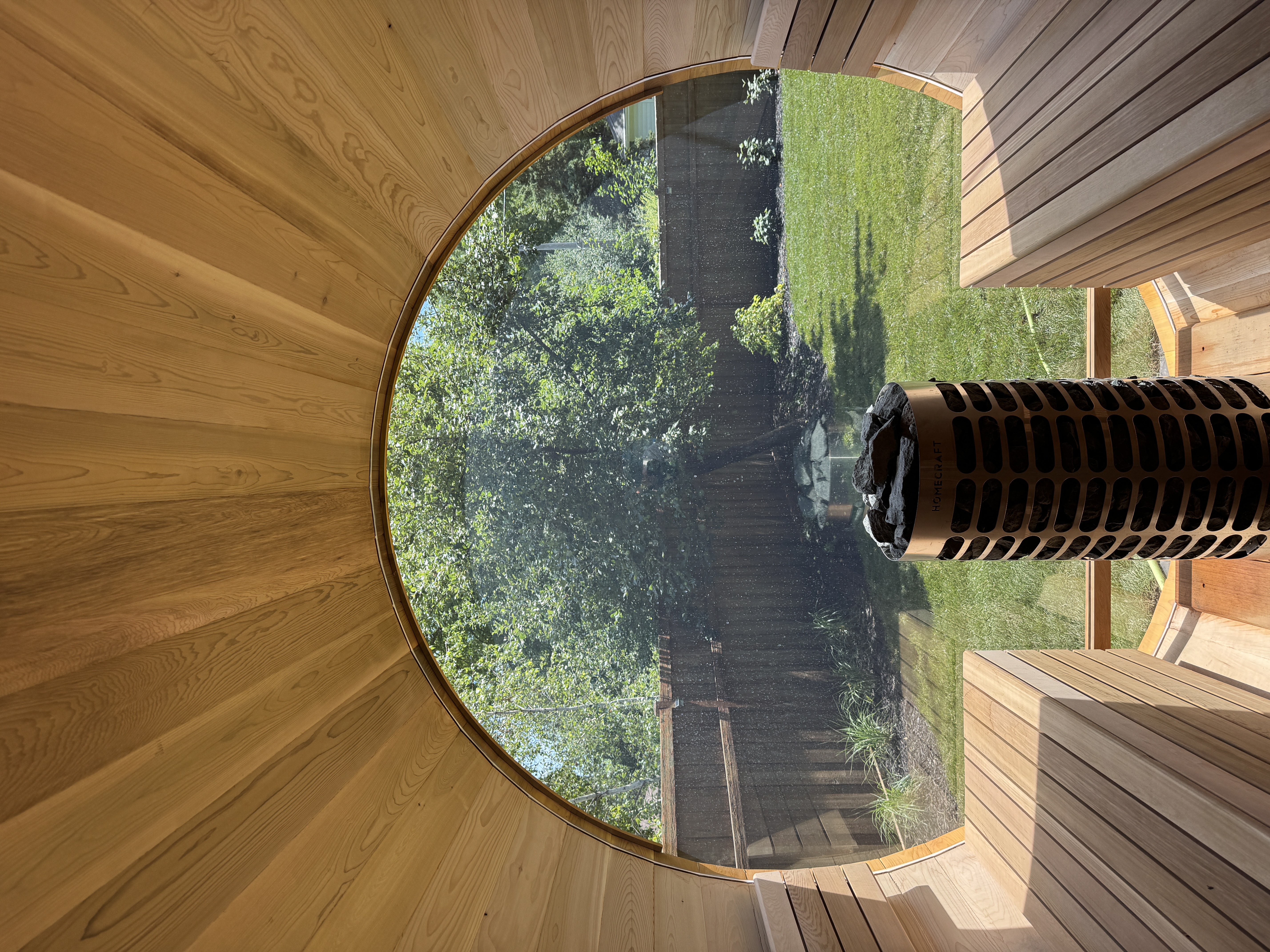 Barrel Sauna vs. Hot Tub: Which Is Worth It?